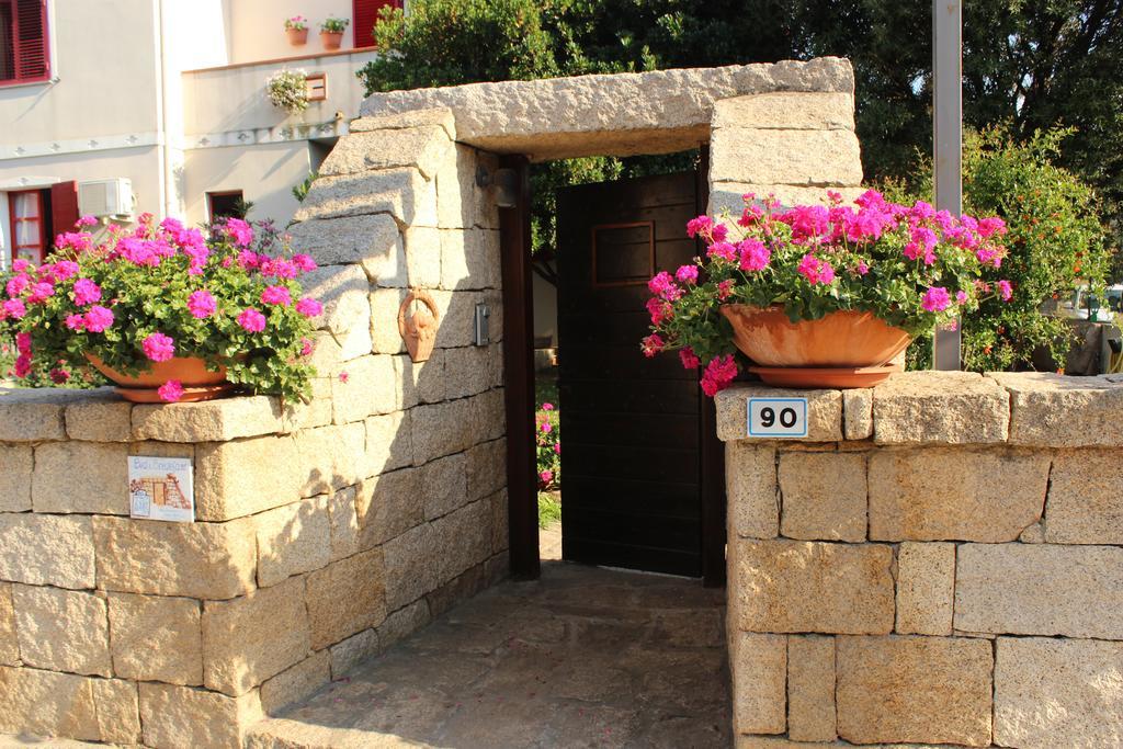B&B I Mari Torpè Exterior foto