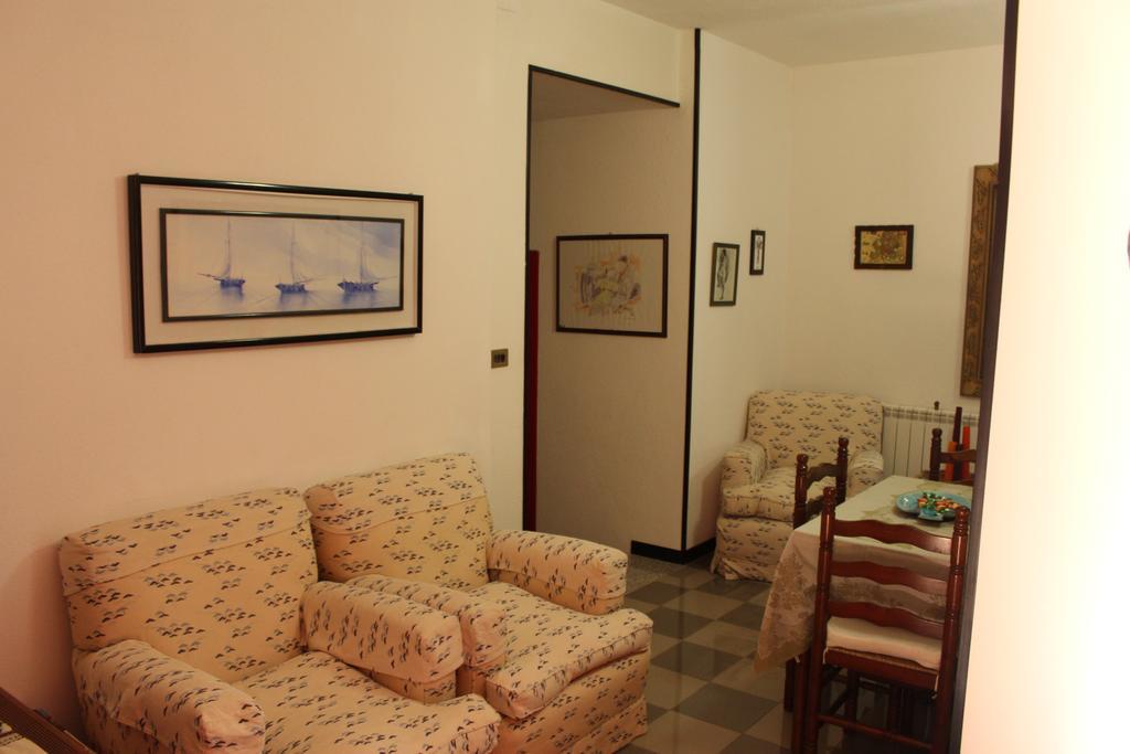 B&B I Mari Torpè Exterior foto